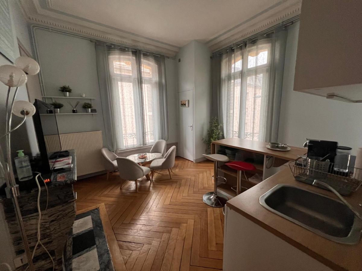 4 People+Free Street Parking+Cosy Centre Ville Lejlighed Rouen Eksteriør billede